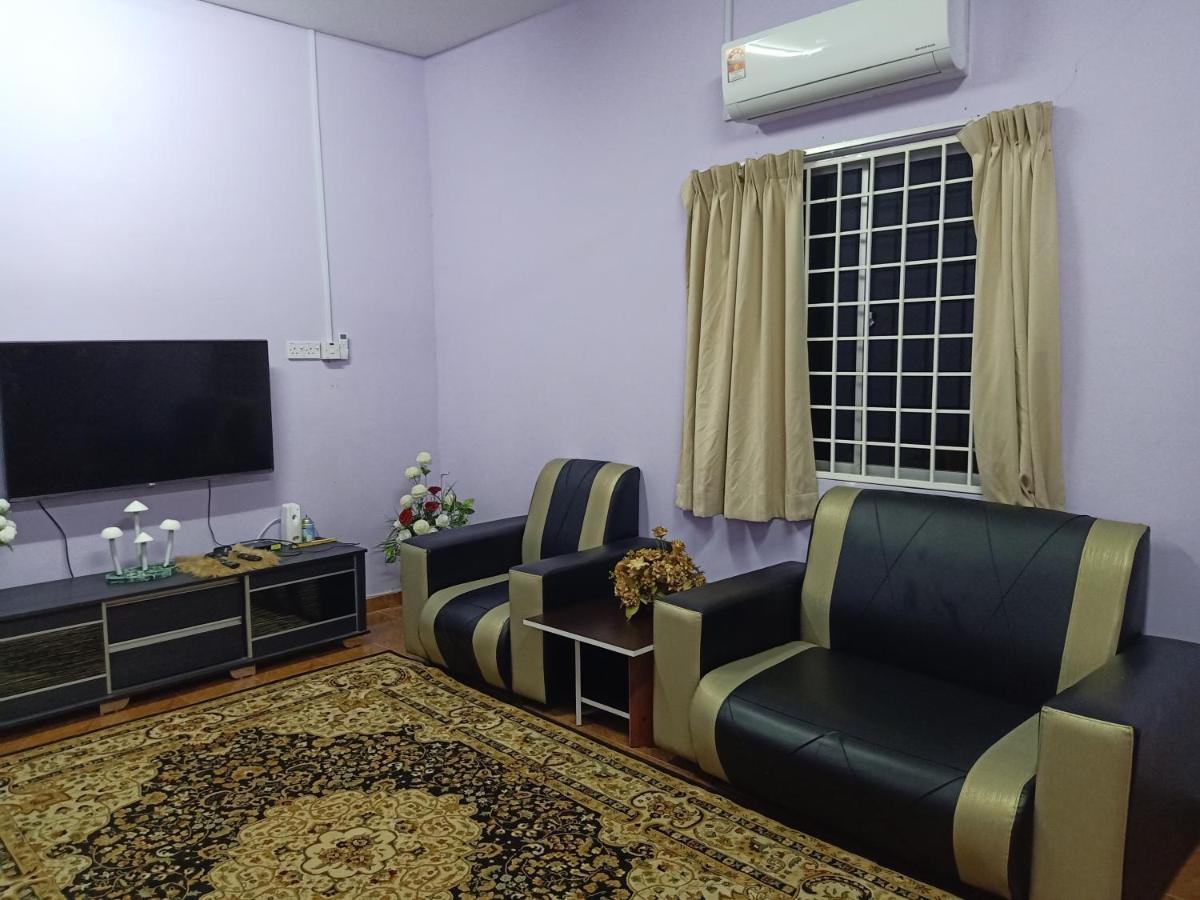 Aliza Scawa Homestay Kuala Pilah Bagian luar foto