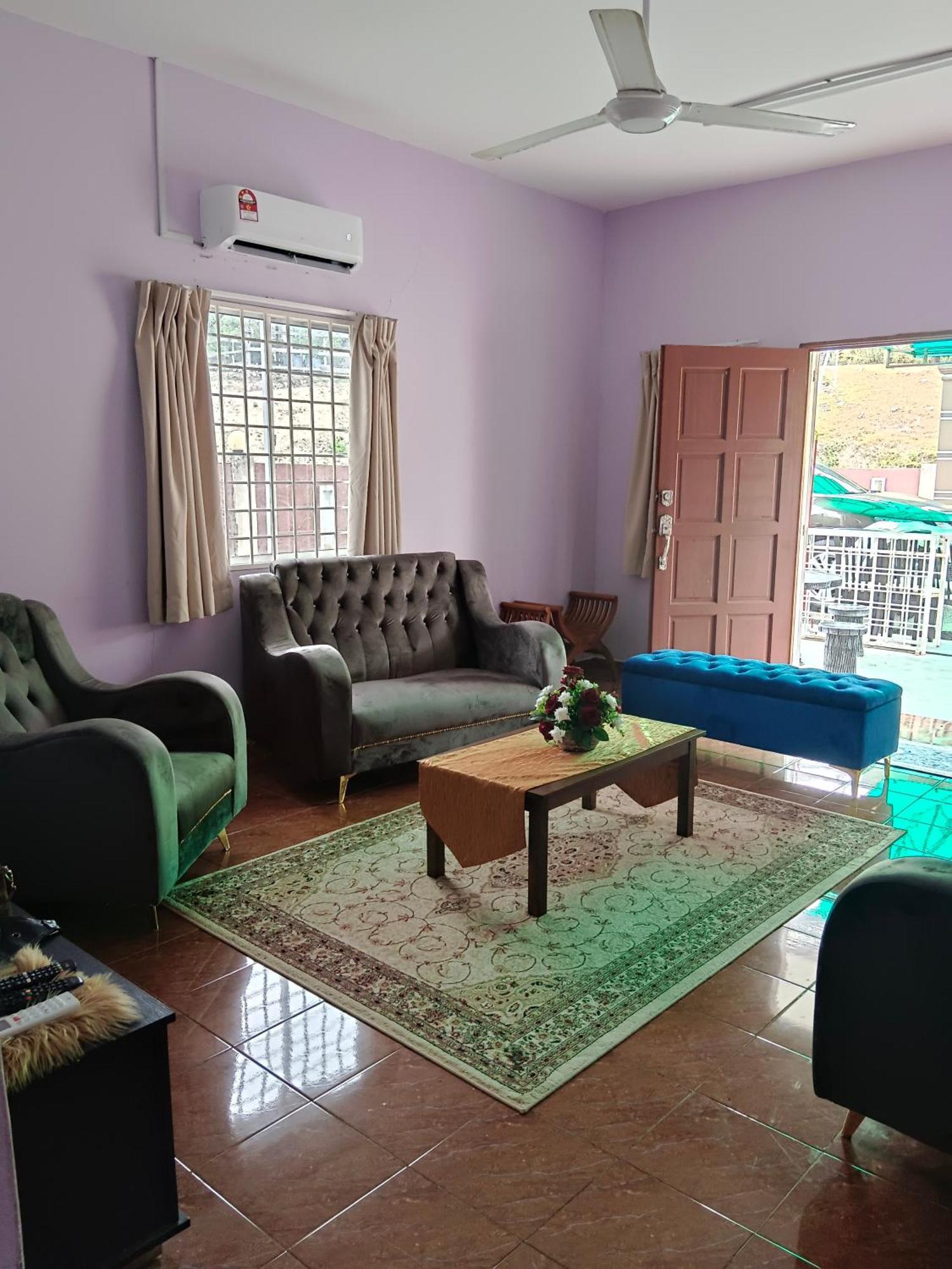 Aliza Scawa Homestay Kuala Pilah Bagian luar foto